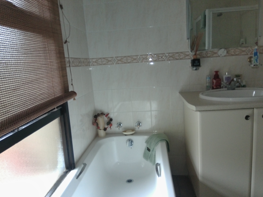 3 Bedroom Property for Sale in Pecanwood Estate North West